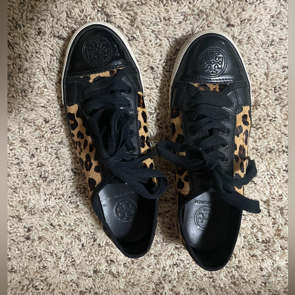 Super fun leopard print Tory Burch sneakers.